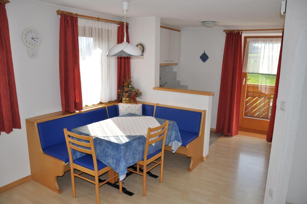 Appartements Wiesenheim Rasun di Sopra Bilik gambar